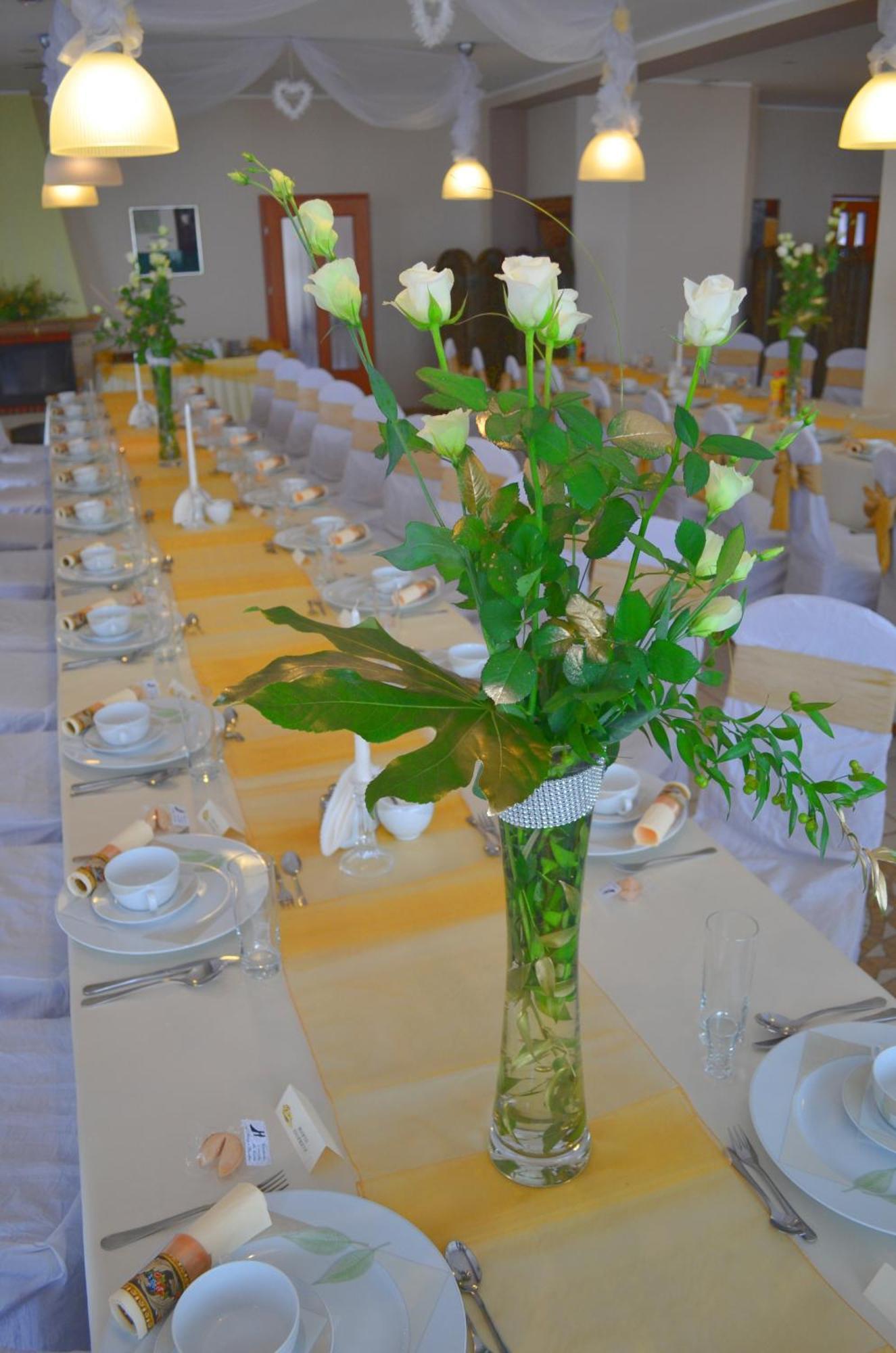 Pszczółki Hotel Gregor מראה חיצוני תמונה